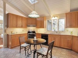 6 Peabody Dr, Stow, MA 01775