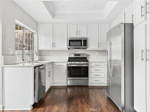 5th image of 1092 Amberton Ln