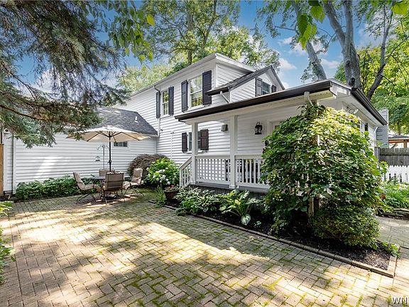 5th image of 445 Plain St