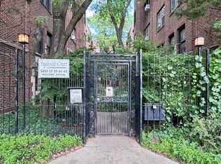 5455 S Ingleside Ave APT 1E, Chicago, IL 60615