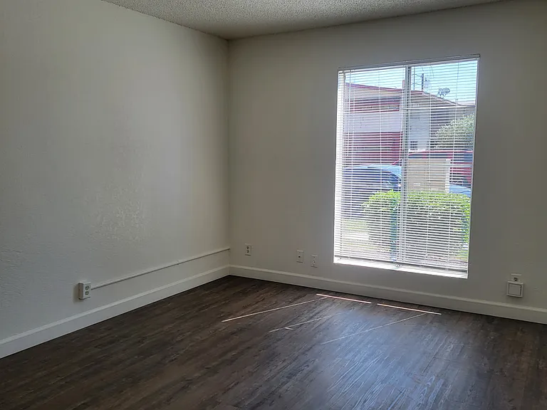 3787 N Abby St #104 — Photo 4