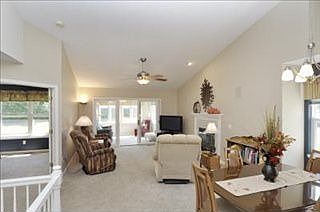 4th image of 2074 Quail Cove Dr