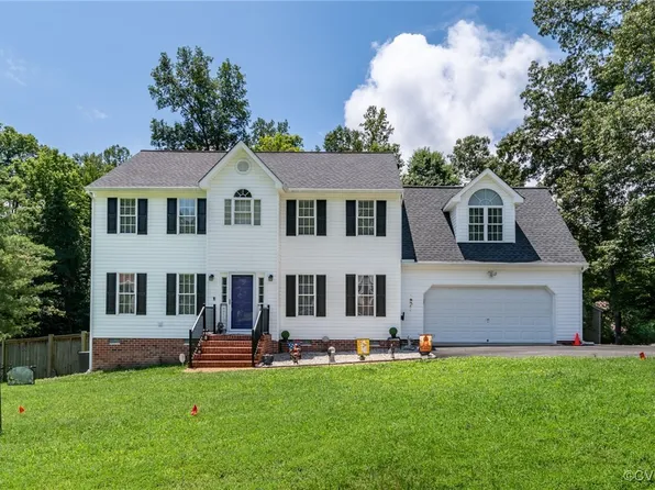 12027 Beaver Spring Ct, Midlothian, VA 23112