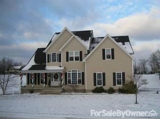 152 Northwood Dr, Fairmont, WV 26554