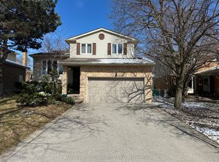 63 Innisbrook Cres #BASEMENT, Markham, ON L3T5A9
