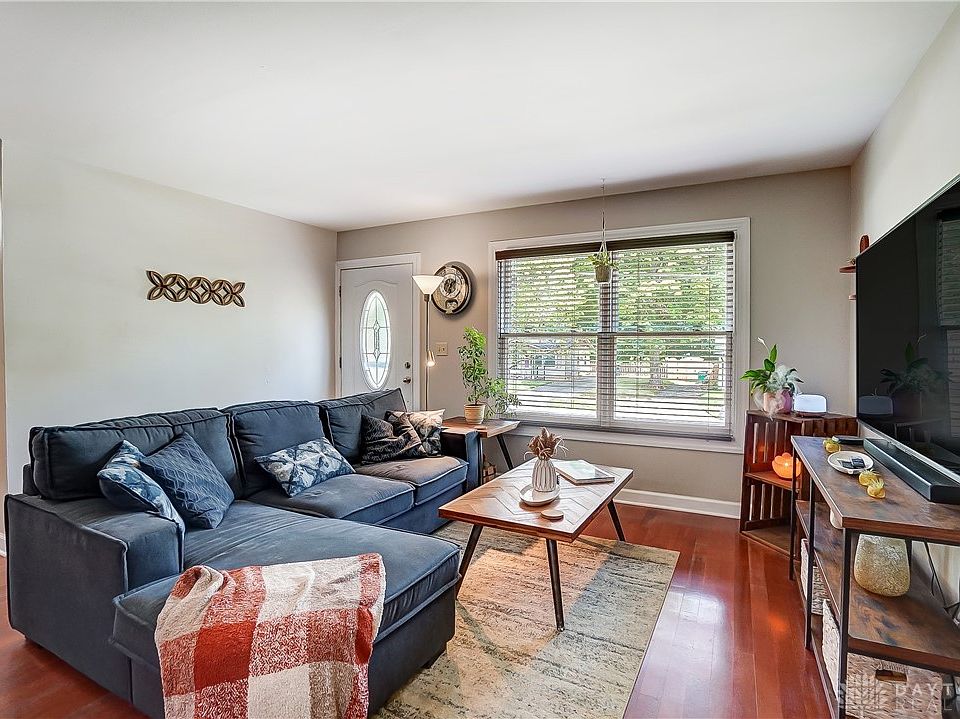 1105 Tuscarora Dr, Loveland, OH 45140 | Zillow