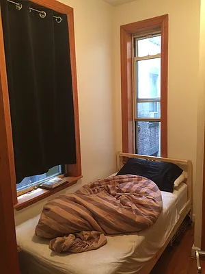 Rented by Warren T Real Estate Corp. | media 8