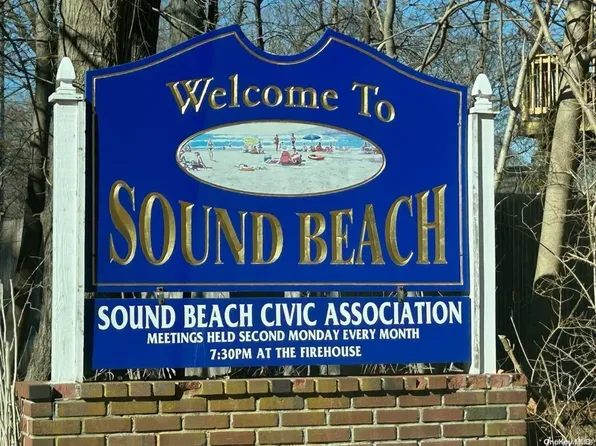 Selden Court, Sound Beach, NY 11789