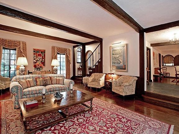 A truly magnificent Murray Hill Tudor