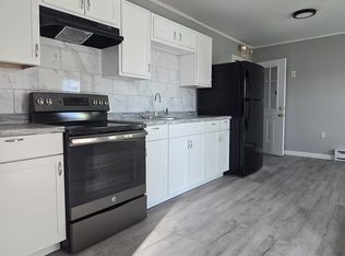 327 Dexter St #2, Providence, RI 02907