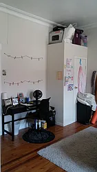 Rented by R New York