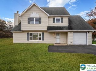 2641 Yellowstone Dr, Blakeslee, PA 18610