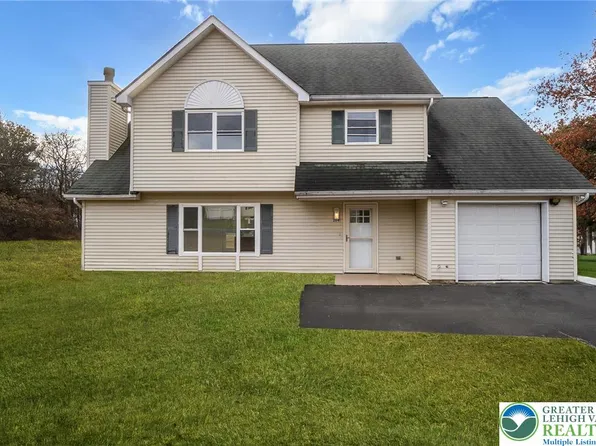 2641 Yellowstone Dr, Blakeslee, PA 18610