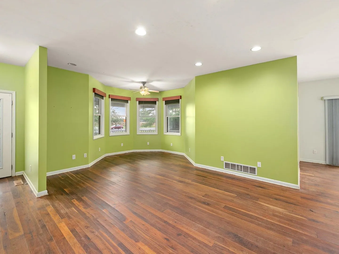 Spacious Harbeson Home on 1.3 Acres | $2,500/mo — Photo 4