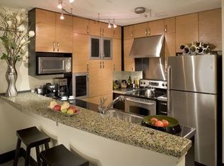 2440 Western Ave APT 216, Seattle, WA 98121