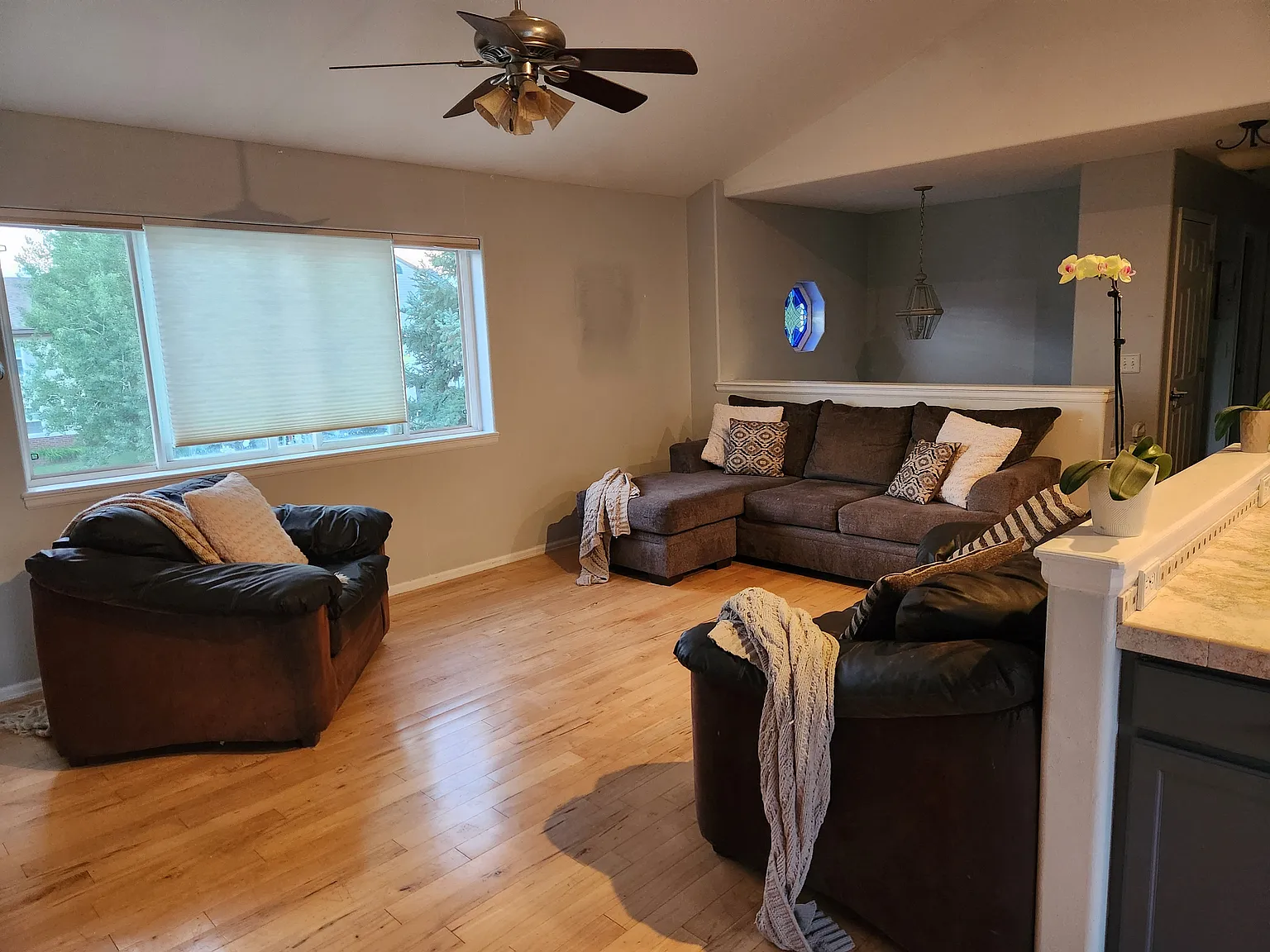 3 bed, 1746 sqft, $3,000 — Photo 4