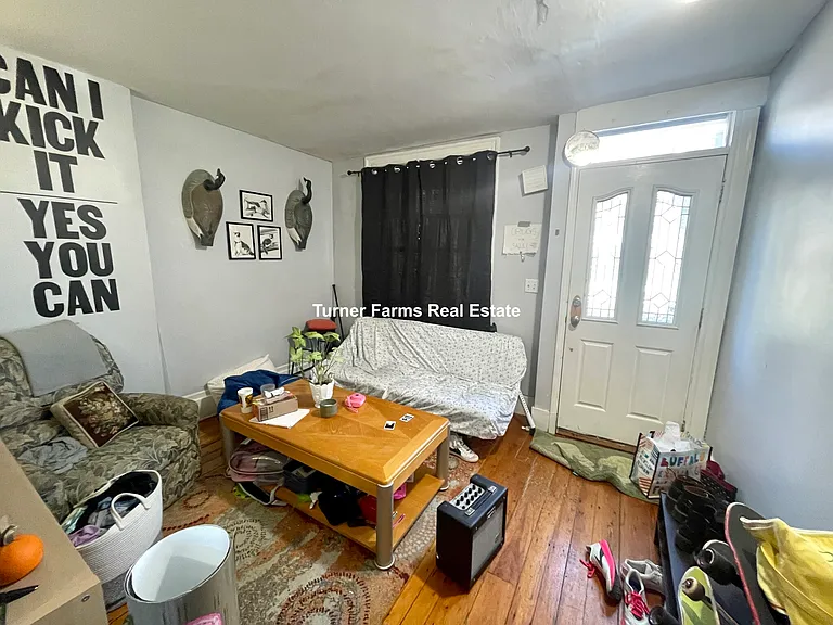 Hammond St — Photo 4