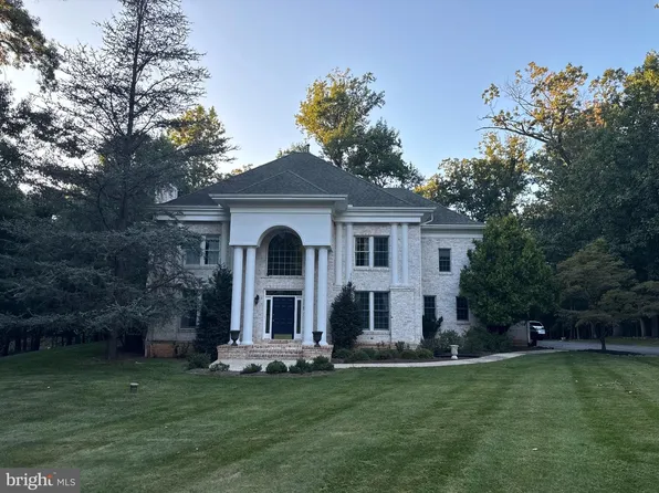 2606 Chestnut Woods Ct, Reisterstown, MD 21136