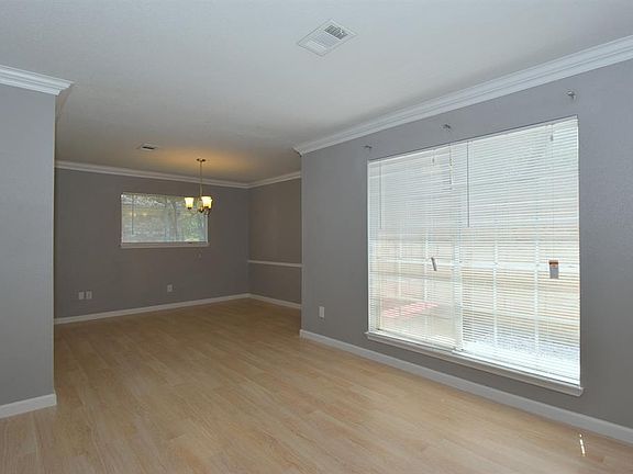 5th image of 15611 Fern Basin Dr