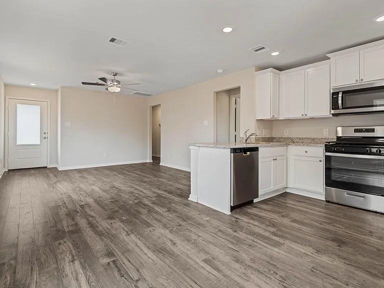 372 Fastboy Ln — Photo 6