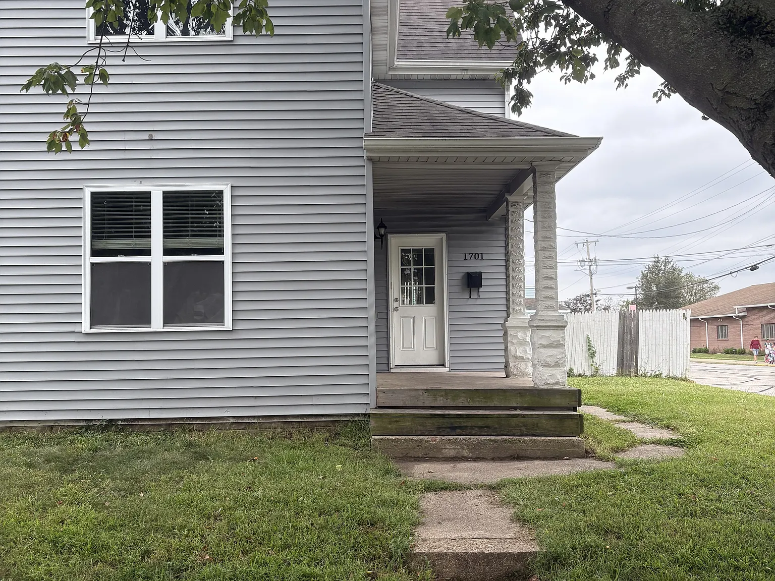 4 bed, 1468 sqft, $1,850 — Photo 2