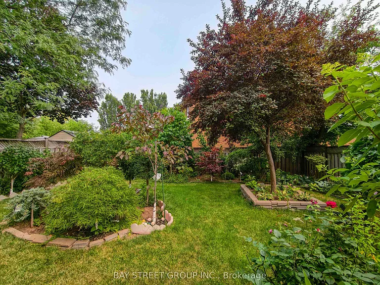 1620 Parish Ln — Photo 29