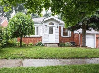 109 Poyntz Ave N, Toronto, ON M2N1J3