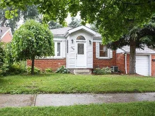 109 Poyntz Ave N, Toronto, ON M2N 1J3