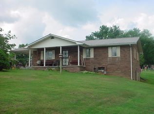 109 N 19th St, La Follette, TN 37766