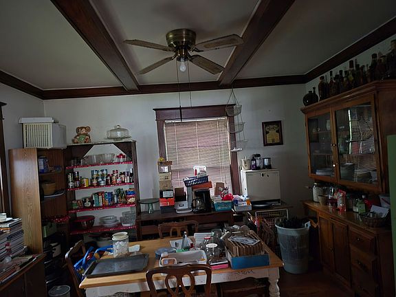 3rd image of 1027 Ridge Ave