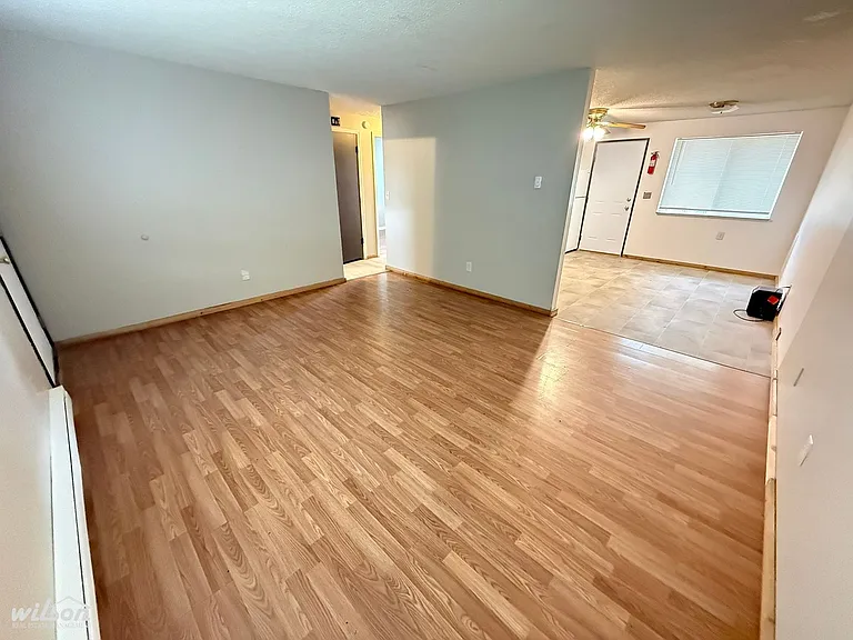 35 W Viola Ave #A-C — Photo 3