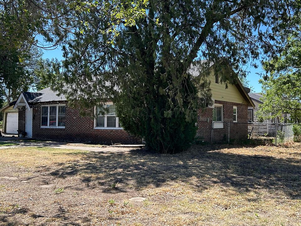 2nd image of 1223 SW 16th Ave