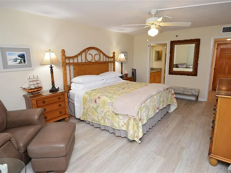 900 Gulf Blvd #907 — Photo 39