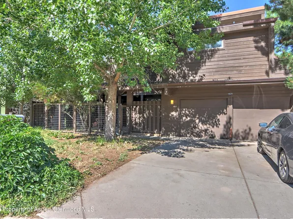 308 N Hyland Park Dr, Glenwood Springs, CO 81601