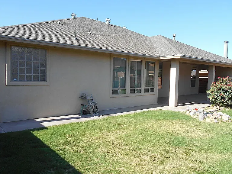 341 Brentwood Dr — Photo 6