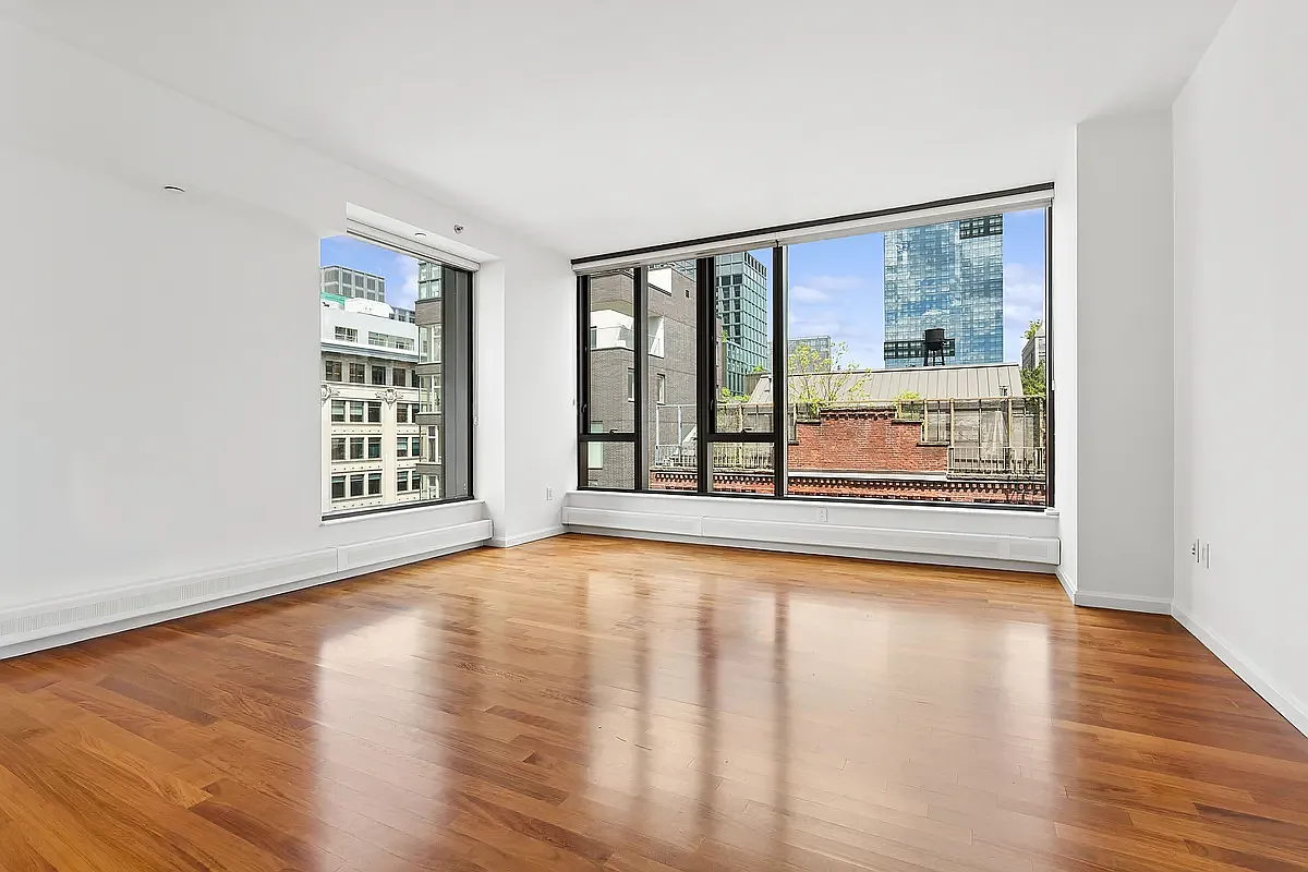 505 Greenwich Street — Photo 3