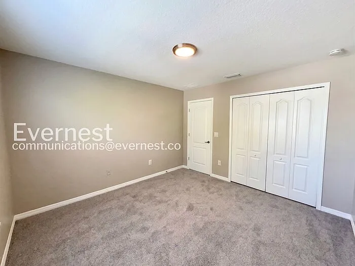11211 Flora Springs Dr — Photo 15