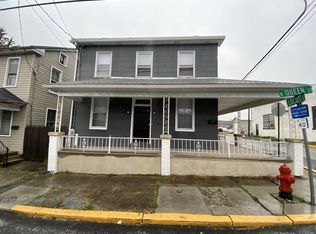 27 N Queen St, Littlestown, PA 17340