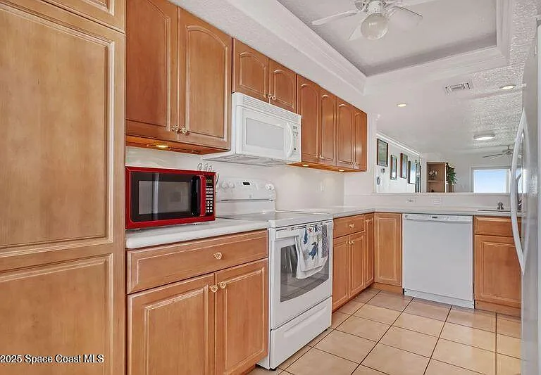 3170 N Atlantic Ave #403 — Photo 8