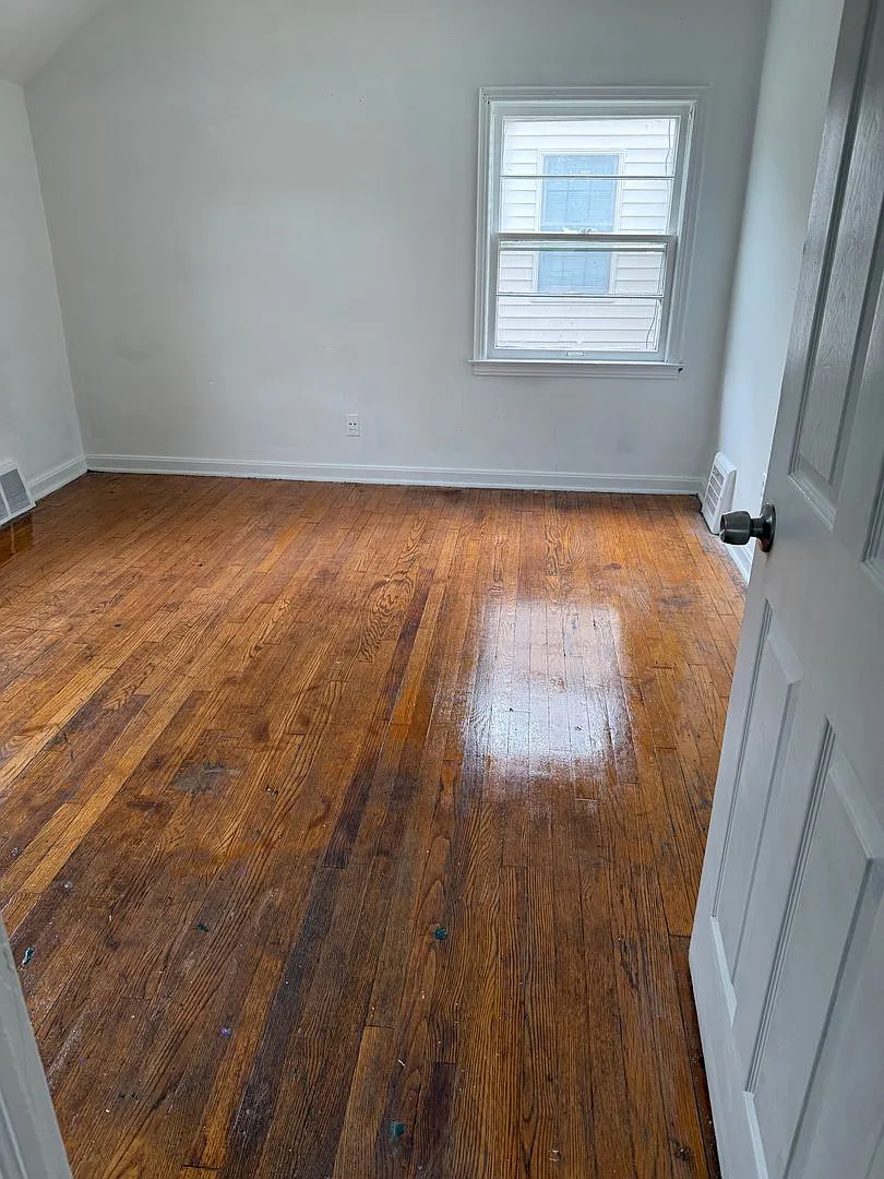 Roberts Ave 21860 — Photo 3