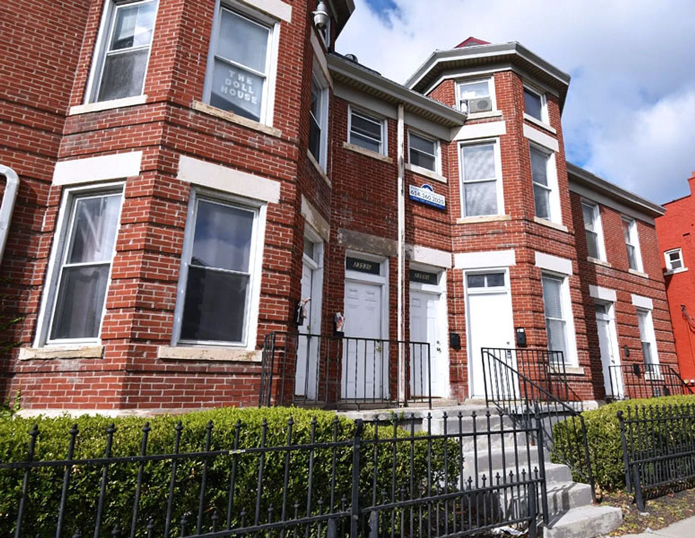 1 bed, 2.0 bath, $1,325 — Photo 1