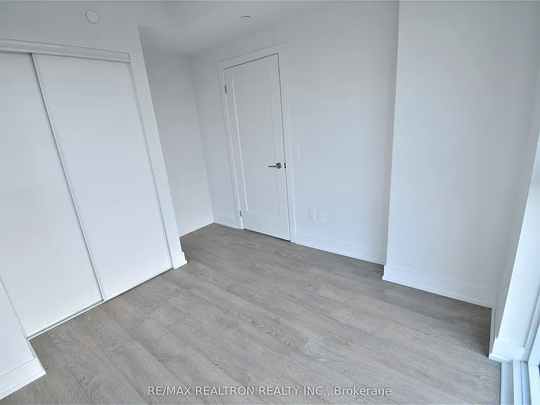 2550 Simcoe St N #1505 — Photo 6