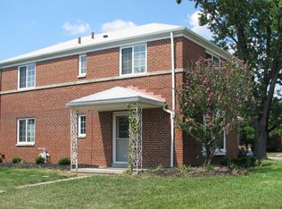 89 E Henderson Rd APT A, Columbus, OH 43214