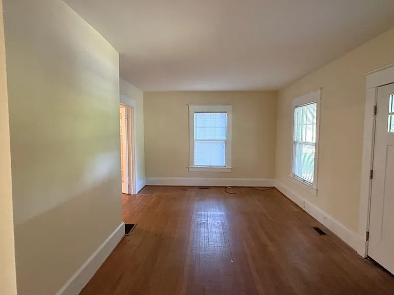 308 Hillside Dr #2 — Photo 5