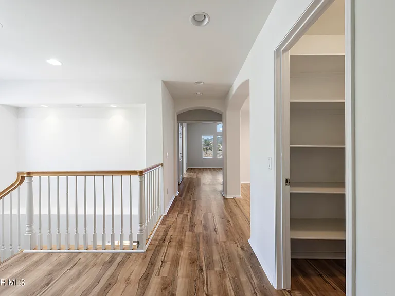 2946 Venezia Ln — Photo 17