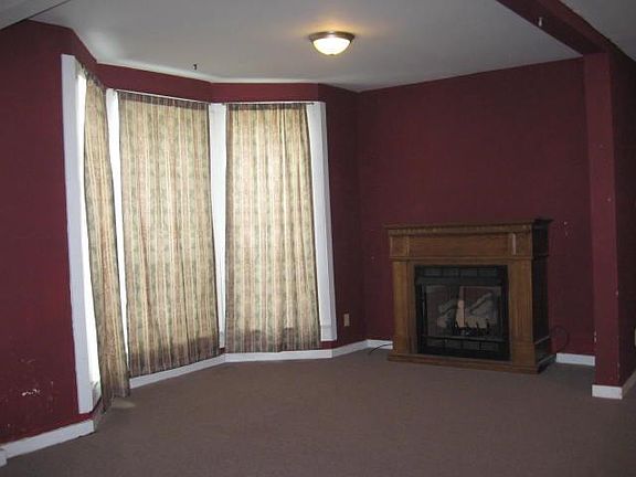 5th image of 401 Ford Ave