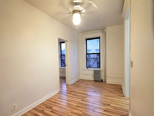 Rented by Nest Seekers International | media 2