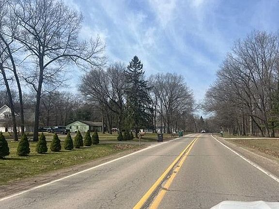 4th image of 2855 E Coon Lake Rd