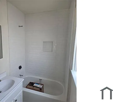 1255 N Berendo St — Photo 3