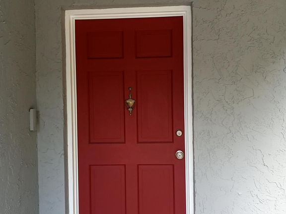 2nd image of 1265 33rd Ave SW
